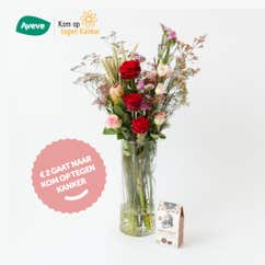 Bouquet champêtre Ruby Red avec vase & biscuits Grand